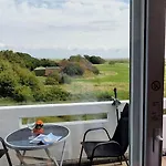 아파트 Haus-zum-golfplatz-whg-12 Böhl